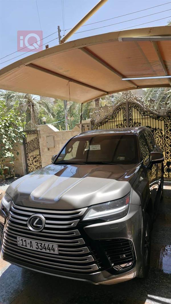 لكزس LX 2023 للبيع في العراق - البصرة